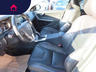 2016 Volvo V60 Cross Country