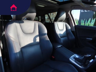 2016 Volvo V60 Cross Country