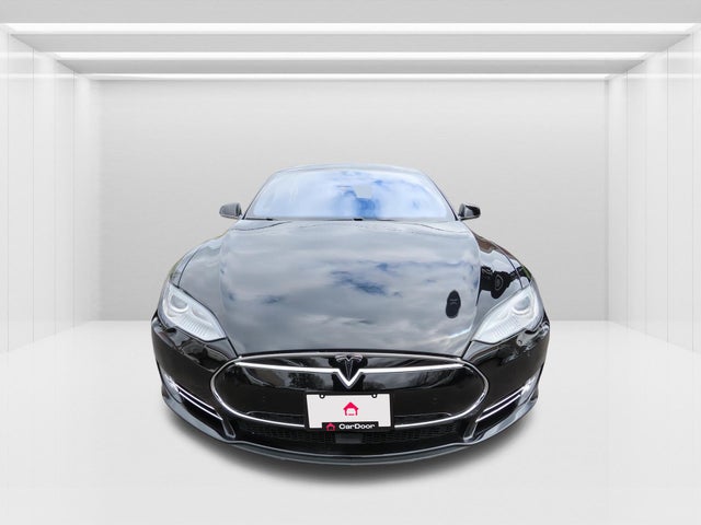 2015 Tesla Model S