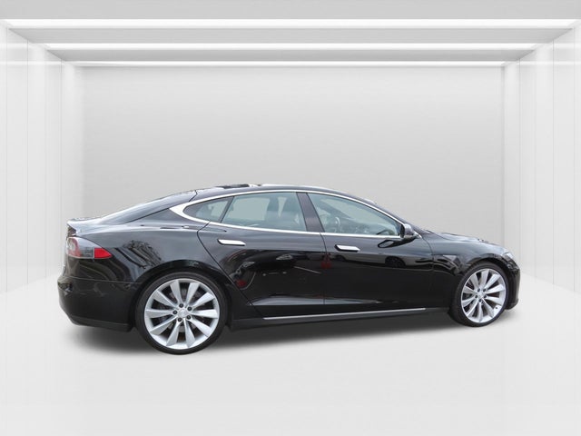 2015 Tesla Model S