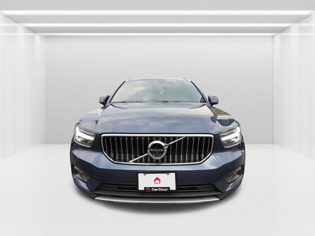 2021 Volvo XC40