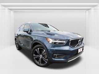 2021 Volvo XC40