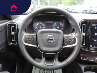 2021 Volvo XC40