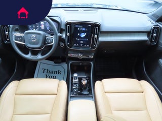 2021 Volvo XC40