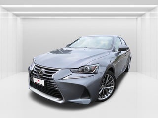 2017 Lexus IS