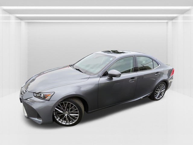 2017 Lexus IS
