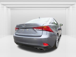2017 Lexus IS