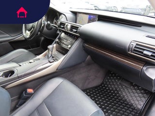 2017 Lexus IS