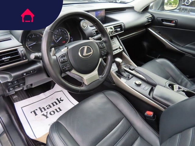 2017 Lexus IS