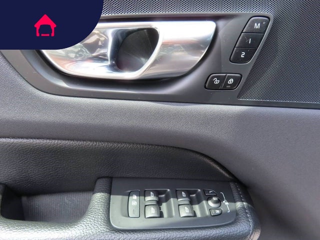 2022 Volvo XC60 Recharge Plug-In Hybrid
