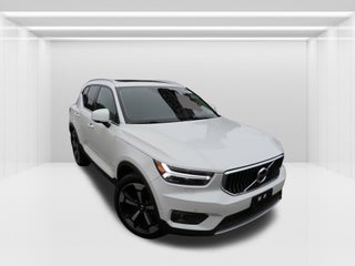 2021 Volvo XC40
