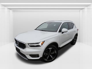 2021 Volvo XC40