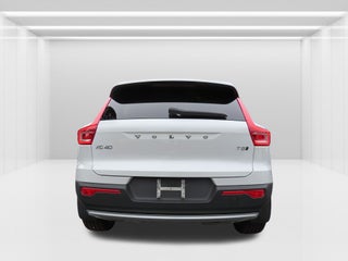 2021 Volvo XC40