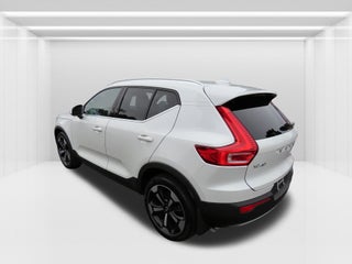 2021 Volvo XC40