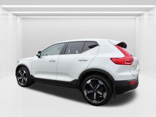 2021 Volvo XC40