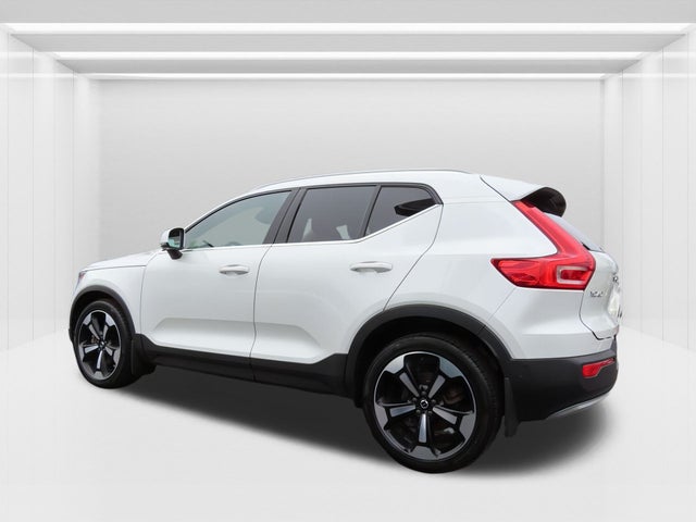 2021 Volvo XC40