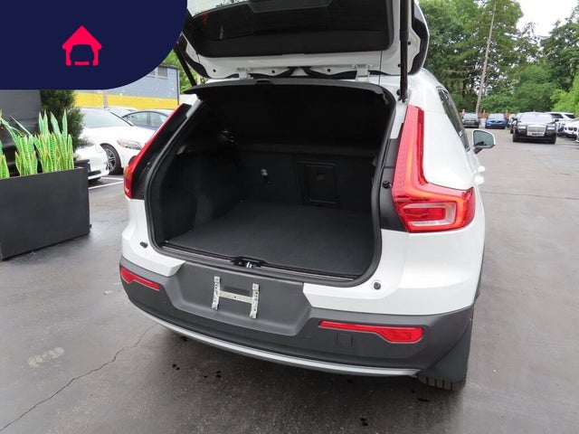 2021 Volvo XC40