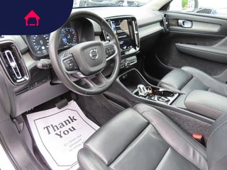 2021 Volvo XC40