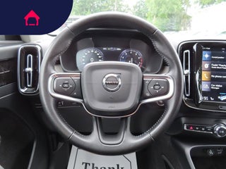 2021 Volvo XC40