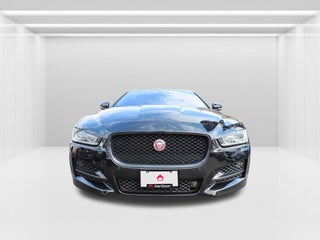2017 Jaguar XE