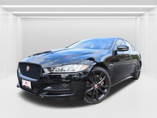 2017 Jaguar XE