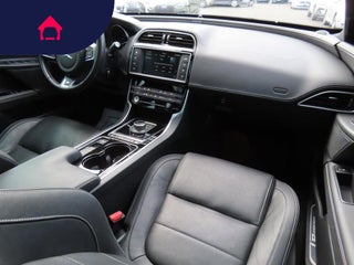 2017 Jaguar XE