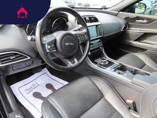 2017 Jaguar XE