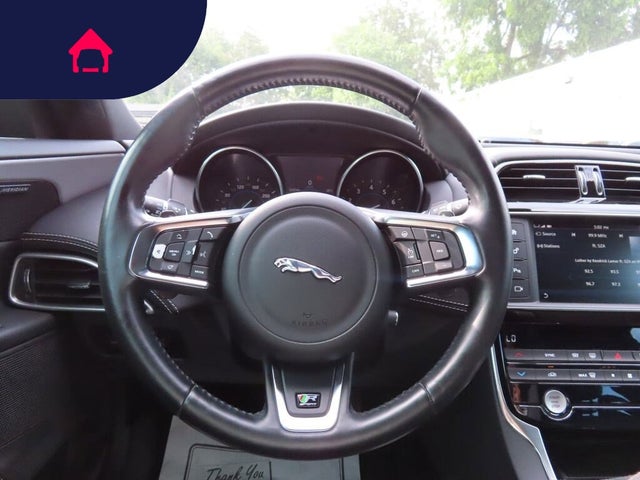2017 Jaguar XE