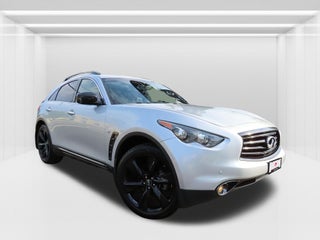 2016 INFINITI QX70