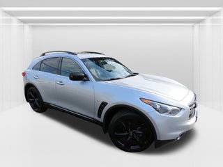 2016 INFINITI QX70
