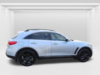2016 INFINITI QX70