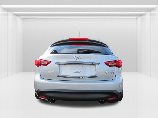 2016 INFINITI QX70