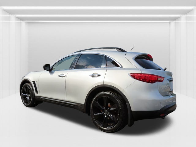 2016 INFINITI QX70