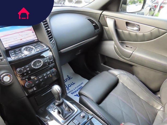 2016 INFINITI QX70