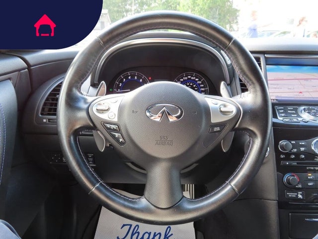 2016 INFINITI QX70