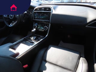 2020 Jaguar XE