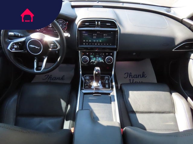 2020 Jaguar XE