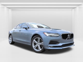 2017 Volvo S90