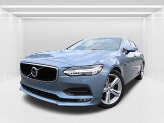 2017 Volvo S90