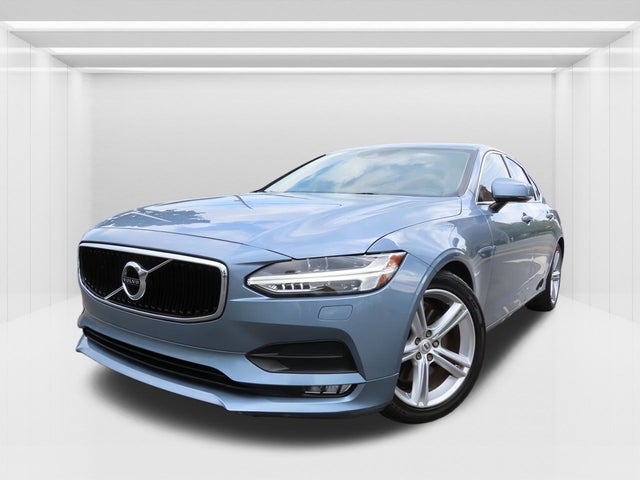 2017 Volvo S90