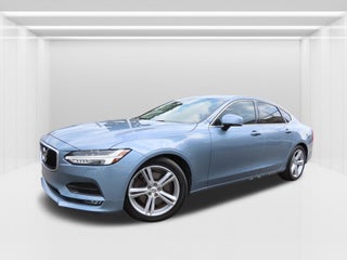 2017 Volvo S90