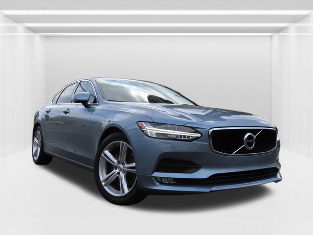2017 Volvo S90