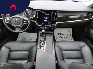 2017 Volvo S90