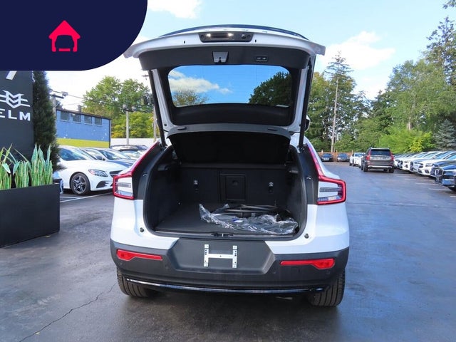 2024 Volvo C40 Recharge Pure Electric