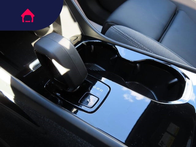 2024 Volvo C40 Recharge Pure Electric