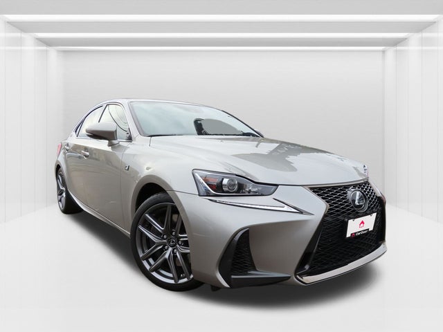 2017 Lexus IS