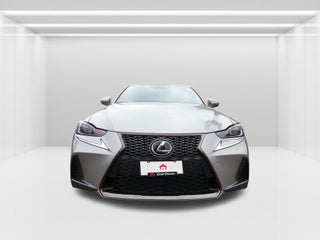 2017 Lexus IS