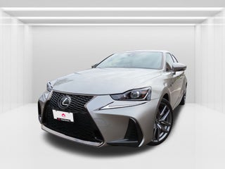 2017 Lexus IS
