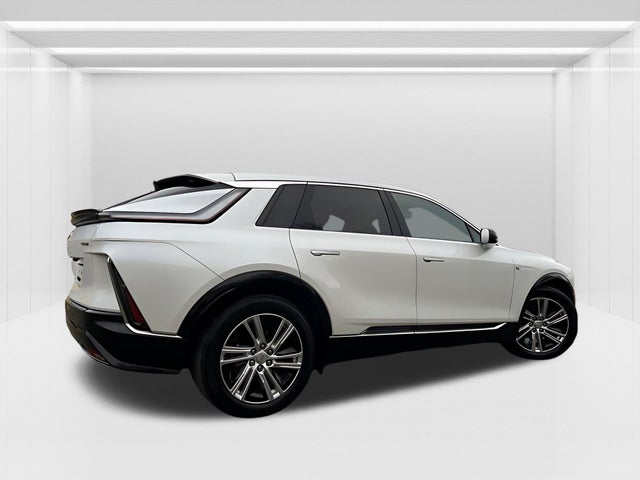 2024 Cadillac LYRIQ