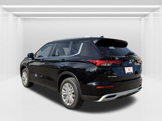 2023 Mitsubishi Outlander
